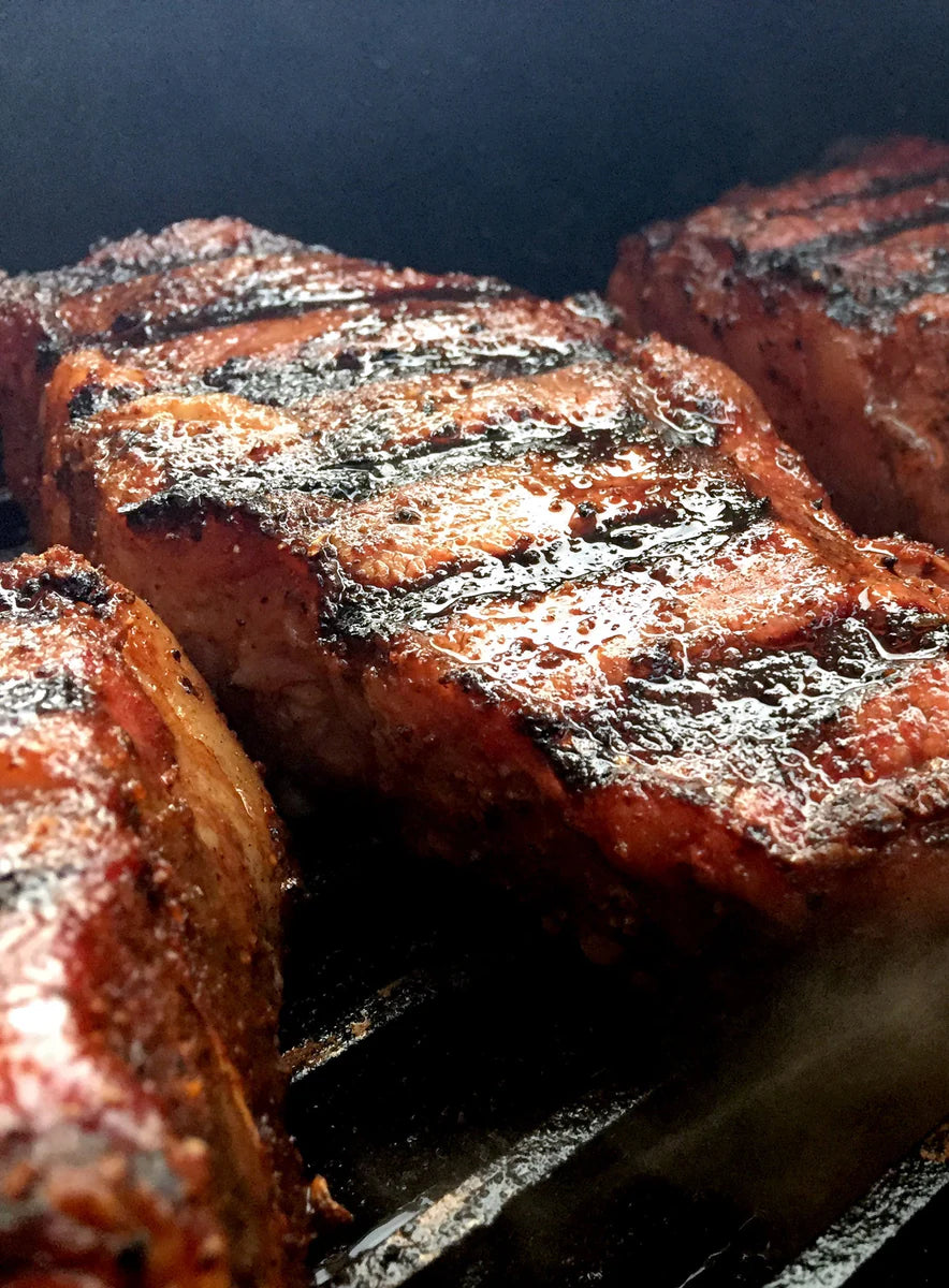 18.5" Classic Pit Barrel Cooker